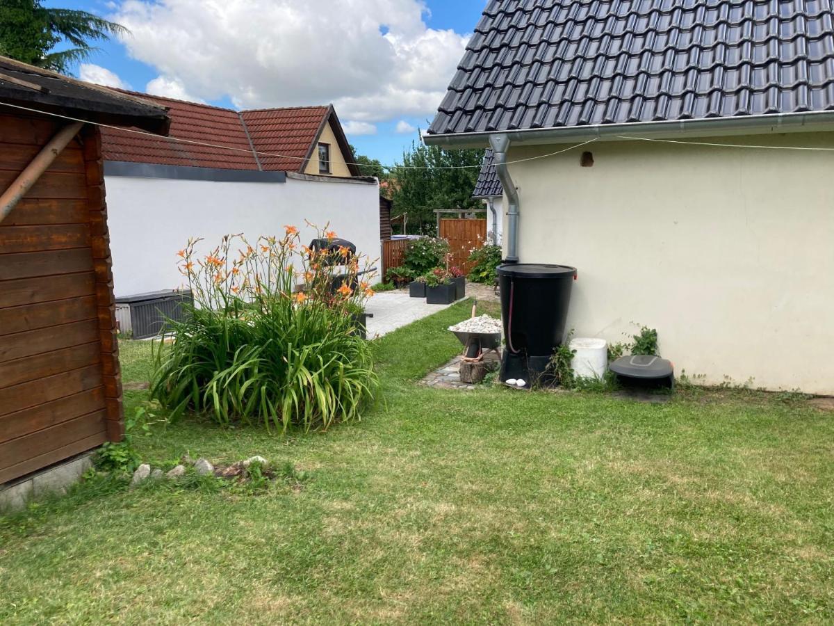 Ferienhaus Stralsundia Екстериор снимка